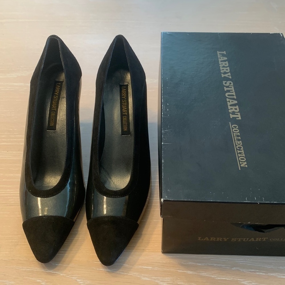 Larry Stuart Collection Ariana Black Pewter 3” heels NIB, Size 7.5N, black suede